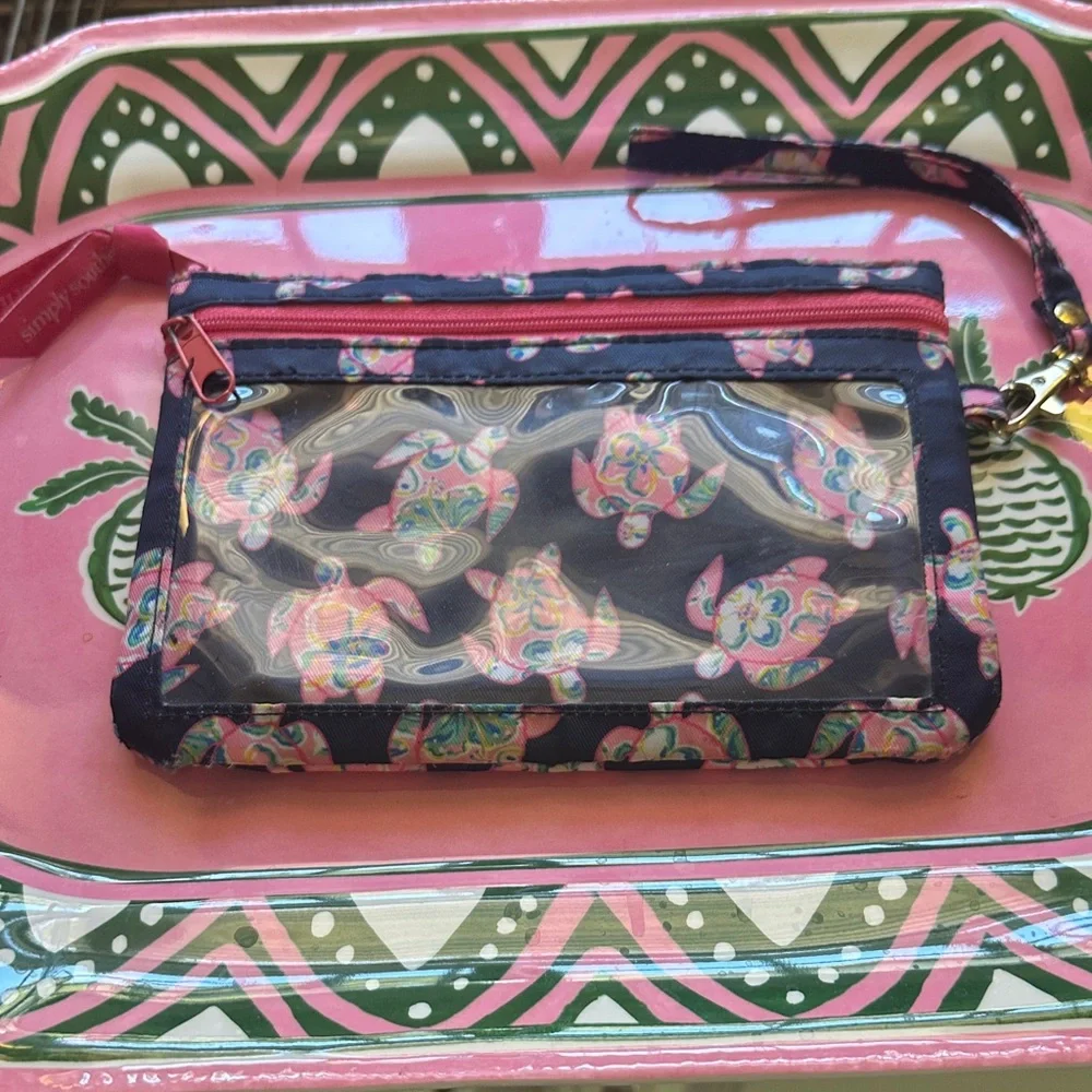 🩷 🐢 Simply Southern Navy and Pink Turtle Wristlet Wallet /Phone Carrier 🩷🐢